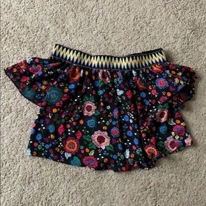 A of the shoulder blouse